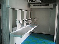 温水プール
